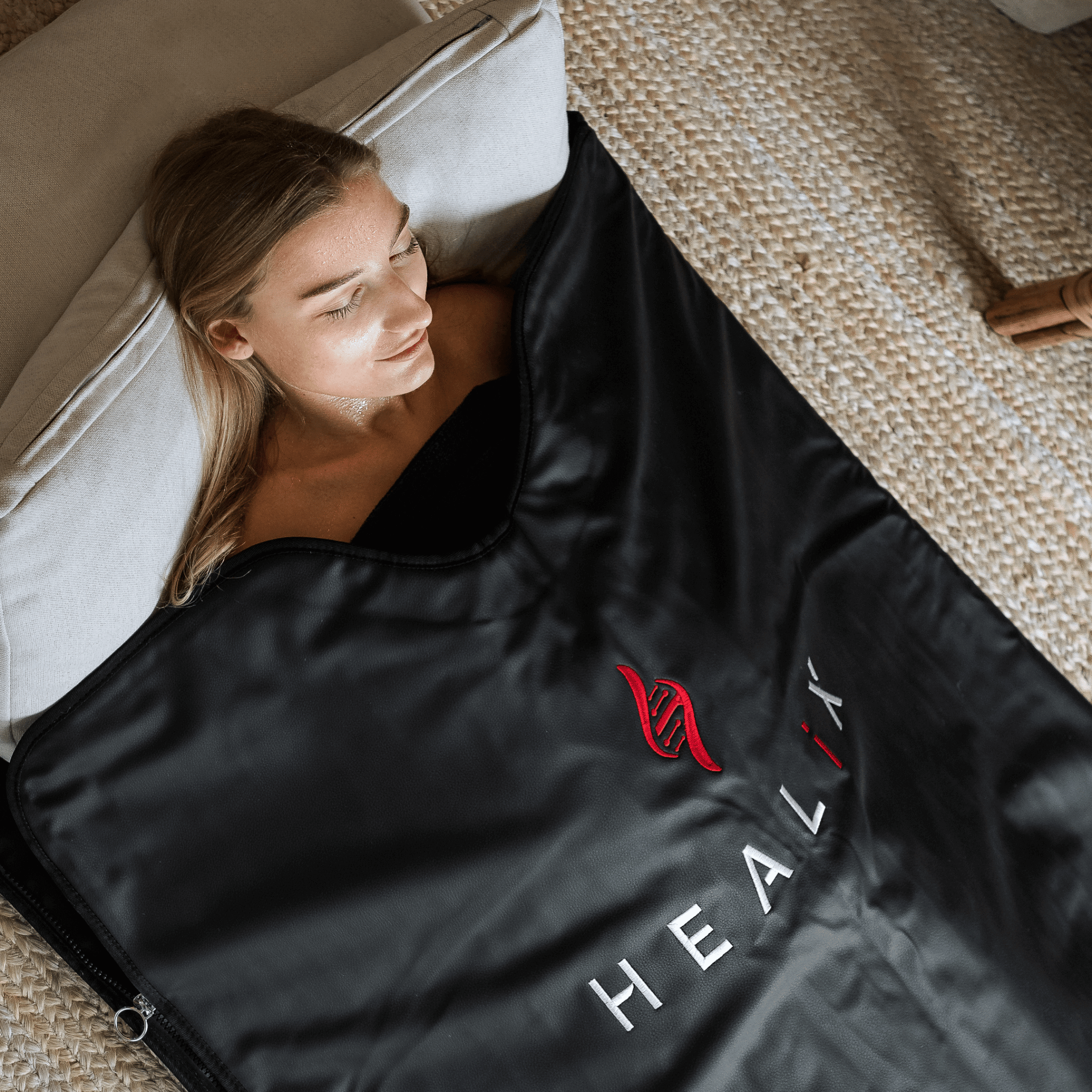 Healix Infrared Chronic Reliever Bundle - HSA/FSA Eligible | Truemed